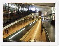 pict5230 * (Holland, Den Haag), Spui underground tram station. * 2560 x 1920 * (3.76MB)