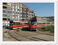pict5282 * (Holland, Den Haag), Scheveningen Haven terminus of route 11. Our tram back into town actually came around the inner loop, running past two already at the terminus. * 2560 x 1920 * (2.45MB)