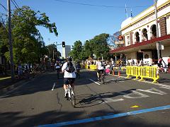  Miller St, North Sydney. Run up to the start line.