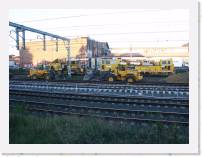 pict4494 * Rockdale perway sidings - Balast regulator and tamping machines. * 2560 x 1920 * (2.51MB)