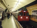 pict2371 * Europe, Britain, Paddington Bakerloo platform 4 * 2560 x 1920 * (3.35MB)
