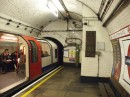 pict2502 * Europe, Britain, London, Lancaster Gate * 2560 x 1920 * (3.37MB)