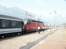 pict1605 * Domodossola, swiss loco coupled to our train * 2560 x 1920 * (1.86MB)