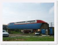 pict5642 * (Great Britain, Peterborough), Railword. British maglev prototype. * 2560 x 1920 * (1.81MB)