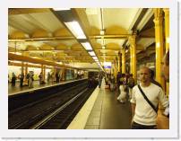 pict6091-28 * (France, Paris), Gare de Lyon. Metro Line 4? * 2560 x 1920 * (3.61MB)
