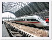 pict4912 * (Germany, Frankfurt), Frankfurt Haupbahnhof. ICE2 set. * 2560 x 1920 * (2.92MB)