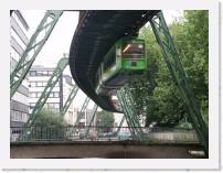 pict4991 * (Germany, Wuppertal), Schwebebahn - Approaching Wuppertal Hbf station. * 2560 x 1920 * (2.56MB)