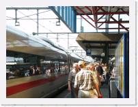 pict5154 * (Holland, Utrecht), ICE 126, Utrecht Centraal. * 2560 x 1920 * (2.01MB)