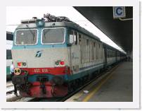 pict6649 * (Italy, Venezia), Statizone Venezia Santa Lucia. (Our train.) * 2560 x 1920 * (2.03MB)
