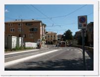 pict6666 * (Italy, Padova), Ri V. Businello. Electric bus route. (Elettrice Metrobus). * 2560 x 1920 * (2.22MB)