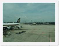 pict4854 * (Singapore), Changi airport is huge - births off into the distances. * 2560 x 1920 * (1.92MB)