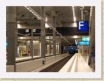 P9191326 * (Germany, Berlin), Hauptbahnhof (tief). The lower level. * (Germany, Berlin), Hauptbahnhof (tief). The lower level. * 3648 x 2736 * (2.31MB)