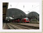 P9120892 * (Germany, Dresden), Hauptbahnhof. * (Germany, Dresden), Hauptbahnhof. * 3648 x 2736 * (2.16MB)