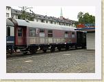 P9302012 * (Germany, Frankfurt), Hafenbahn. 'Harbour Railway'. Historische Eisenbahn train. 'Radial' three axle car. * (Germany, Frankfurt), Hafenbahn. 'Harbour Railway'. Historische Eisenbahn train. 'Radial' three axle car. * 3648 x 2736 * (2.32MB)