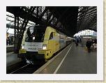 P9271848 * (Germany, Köln), Hauptbahnhof. A private train with a Dispolok locomotive. * (Germany, Köln), Hauptbahnhof. A private train with a Dispolok locomotive. * 3648 x 2736 * (2.26MB)