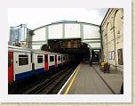 P9030207 * (England, London, West Brompton Station), District Line. * (England, London, West Brompton Station), District Line. * 3648 x 2736 * (2.06MB)