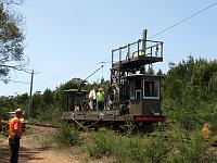  (Loftus, Royal National Park), 99u coasting past the ropes holding the wire in place.